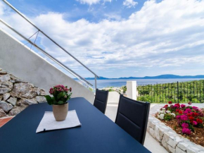 Villa Sofija - Three Bedroom Villa with Terrace and Swimming Pool